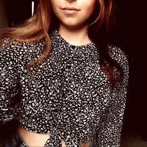 Cute black and white floral button down